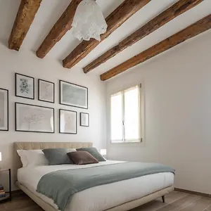 San Giacomo Dall'orio Garden R&r Apartment Venedig